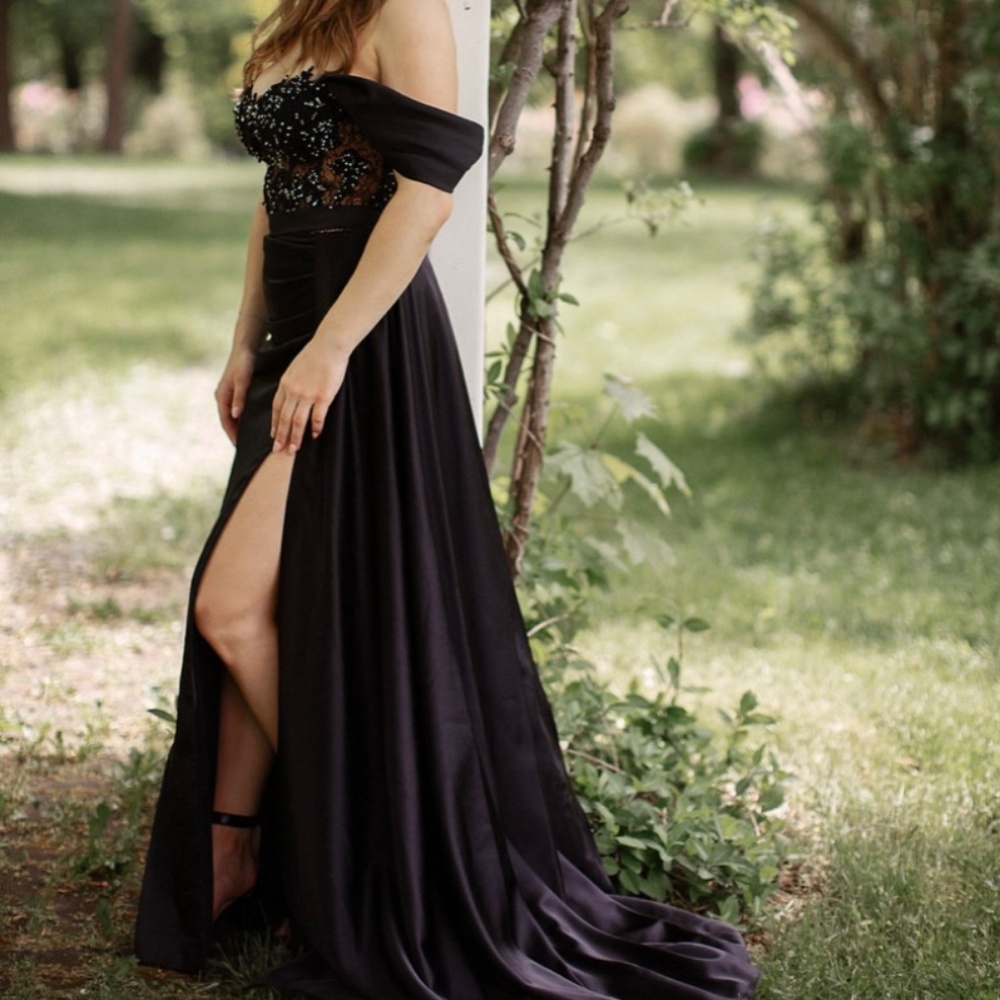 Dressroom Boutique, Black Sequin Long Formal Dress, Size S, US 4